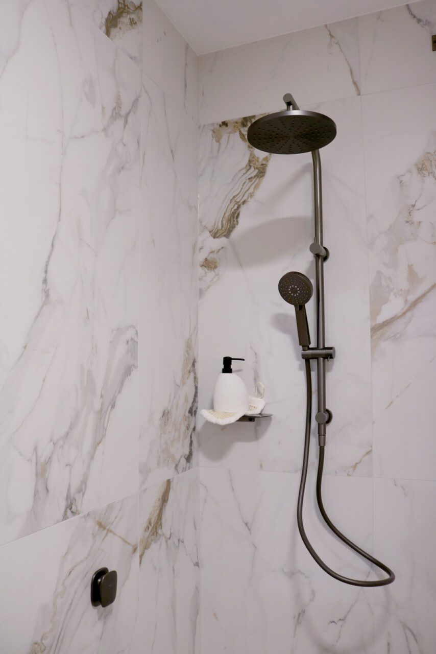 Modern Classic Bathroom